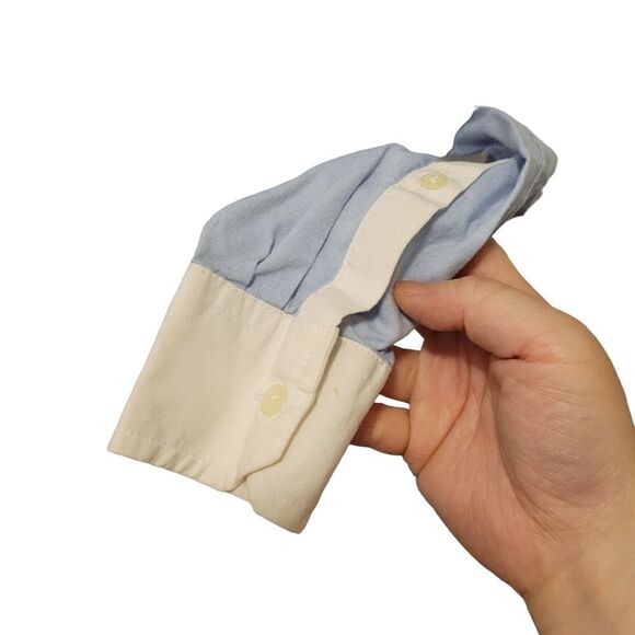 2/$20 Y2K Gap Blue with White Buttons Down Shirt Size: XS - Picture 3 of 6